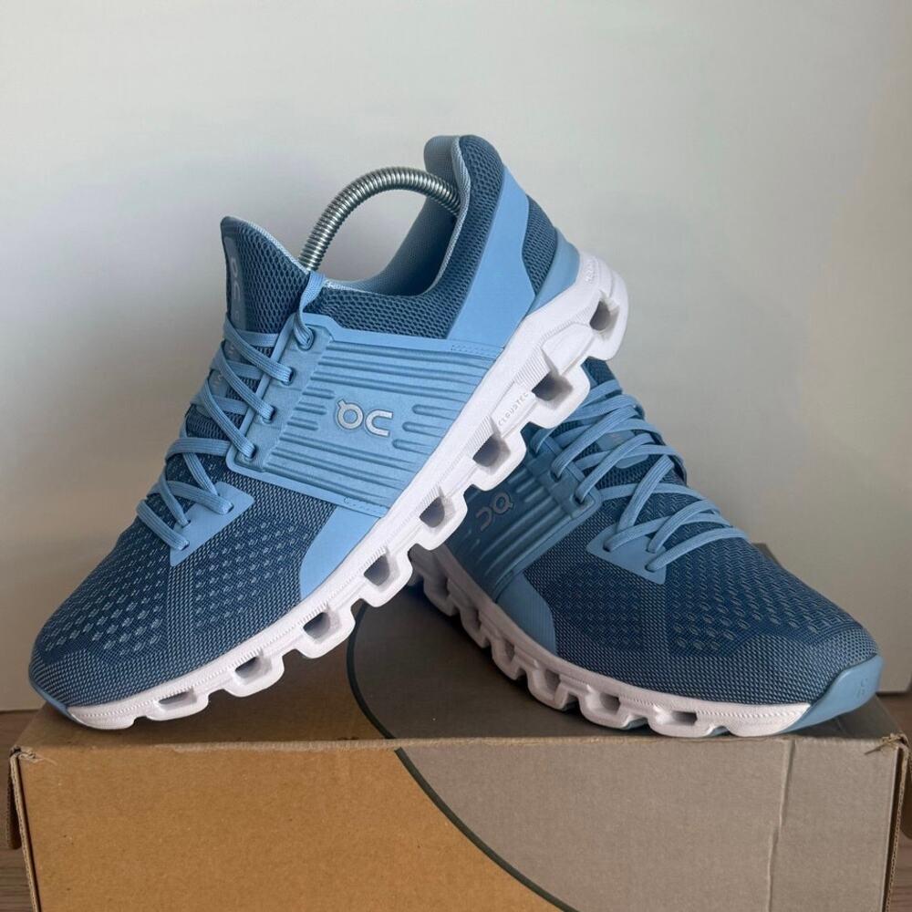 On Cloud Cloudswift Blue/White Women Running Sneakers- SZ 11